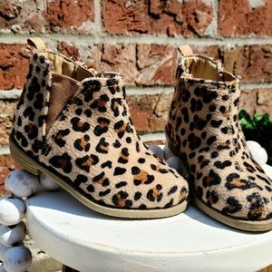 Carter's Leopard Print Boots - Toddler 6